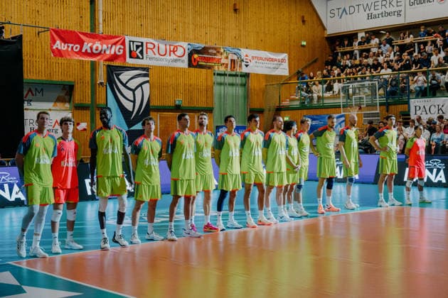 VOLLEYBALL - Coppa Pallavolo Senza Confini HARTBERG,AUSTRIA,01.OCT.26 - VOLLEYBALL - Coppa Pallavolo Senza Confini, TSV Hartberg vs Verona Volley. Image shows the team of Verona.  GEPAxpictures xRomanxKoenigshofer