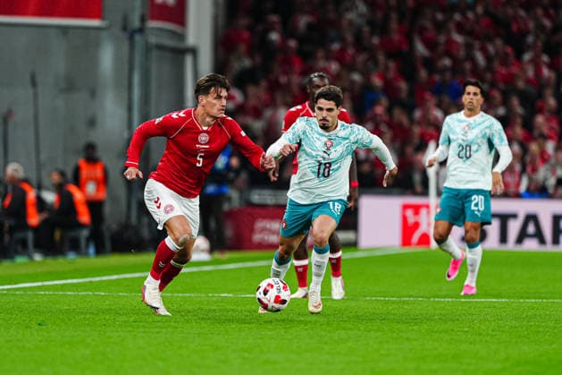 Joakim Maehle, Denmark, 05; Pedro Neto, Portugal, 18; DEN, Denmark vs. Portugal, Soccer, UEFA Nations League A, Group 4, Matchday 03, 2026–2027 Season, October 1, 2026, DEN, Denmark vs. Portugal, Soccer, UEFA Nations League A, Group 4, Matchday 3, 2026–2027 Season, October 1, 2026, Copenhagen Copyright: xEibner-Pressefoto MarcelxvonxFehrnx EP_MFN