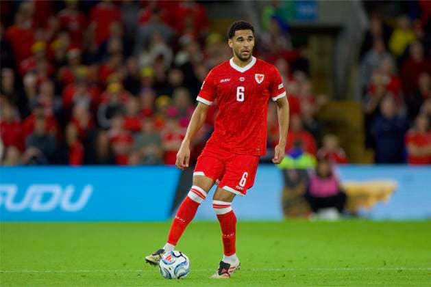 RECORD DATE NOT STATED Football - UEFA Nations League - Group A4 - Wales v Norway CARDIFF, WALES - Thursday, October 1, 2026: Wales Ben Cabango during the UEFA Nations League Group A4 Matchday 3 match between Wales and Norway at the Cardiff City Stadium. (Photo by David Rawcliffe Propaganda) CARDIFF Cardiff City Stadium CARDIFF WALES  Copyright: xDavidxRawcliffex 2026-10-01-Wales_v_Norway-049