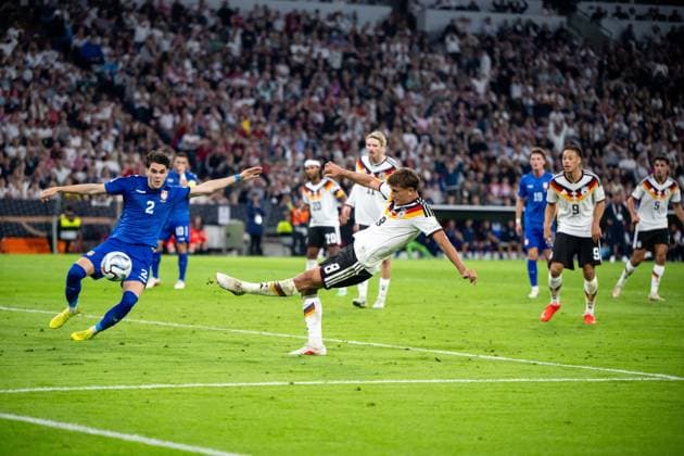 October 1, 2026, GER, Soccer, Men s, UEFA Nations League International Match, League A, Matchday 3, Germany vs. Serbia: Tom Bischof (Germany) scores the 1–0 goal; next to him is Kosta Nedeljkovic (Serbia) at the Allianz Arena in Munich, Bavaria, Germany Copyright: xNordphoto Memmlerx