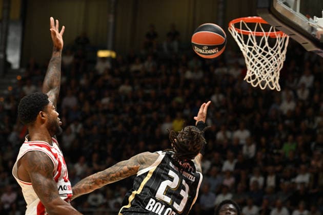 Virtus Bologna v Olympiacos Piraeus - Euroleague 2026 2027 Daniel Hackett of Virtus Bologna plays during the EuroLeague Basketball Championship 2026 2027, Matchday 3 of the Regular Season game between Virtus Bologna and Olympiacos Piraeus at PalaDozza in Bologna, Italy, on October 1, 2026. Bologna Italy  Copyright: xRobertoxTommasinix originalFilename:tommasini-virtusbo261001_npMSQ.jpg