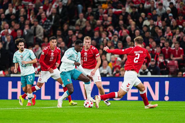 Nuno Mendes, Portugal, 19, Joachim Andersen, Denmark, 02 DEN, Denmark vs. Portugal, Soccer, UEFA Nations League A, Group 4, Matchday 03, 2026–2027 Season, October 1, 2026, DEN, Denmark vs. Portugal, Soccer, UEFA Nations League A, Group 4, Matchday 3, 2026–2027 Season, October 1, 2026, Copenhagen Copyright: xEibner-Pressefoto MarcelxvonxFehrnx EP_MFN