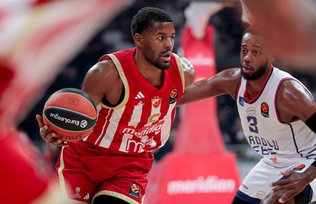 Crvena Zvezda v Efes, Euroleague, season 2026 2027, round 3 Belgrade, Serbia. 1th Oct, 2026. Crvena Zvezda s Jared Butler during Euroleague basketball match between Crvena Zvezda (Red Star) and Anadolu Efes Istanbul on October 1. 2026. in Belgrade, Serbia. Belgrade Serbia Copyright: xPedjaxMilosavljevic STARSPORTx x2026x