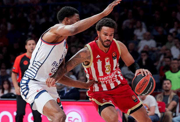Crvena Zvezda v Efes, Euroleague, season 2026 2027, round 3 Belgrade, Serbia. 1th Oct, 2026. Crvena Zvezda s Nick Weiler-Babb during Euroleague basketball match between Crvena Zvezda (Red Star) and Anadolu Efes Istanbul on October 1. 2026. in Belgrade, Serbia. Belgrade Serbia Copyright: xPedjaxMilosavljevic STARSPORTx x2026x