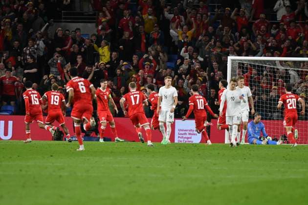 Football - 2026 2027 UEFA Nations League - League A, Group Four: Wales vs. Norway - Cardiff City Stadium - Thursday 1st October 2026 orjan Nyland NORWAY look dejected as Wales celebrates scoring their second goal colorsport winston bynorth 