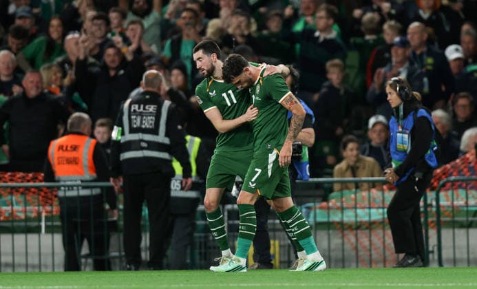 UEFA Nations League Group Stage, Aviva Stadium, Dublin 1 10 2026 Republic of Ireland vs Austria Ireland s Troy Parrott celebrates scoring his sides second goal with Finn Azaz Troy Parrott celebrates scoring his sides second goal with Finn Azaz 1 10 2026  Copyright: xx RDR_0912