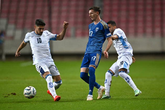 SOCCER - UEFA Nations League - Israel vs. Kosovo Photo by IPA ABACAPRESS.COM89190110 - Ermal Krasniqi (Kosovo) against Manor Solomon (Israel) during the Nations League, Matchday 3, League B Group B3, between Israel and Kosovo on October 1, 2026, at Nagyerdei Stadium in Debrecen, Hungary Haifa Israel  Copyright: xIPAxSport ABACAx