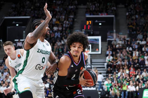 BASKET BALL : Paris Basket Vs Zalgiris Kaunas - Euroligue - 01 10 2026 Nadir Hifi (Paris) Vs Sterling Brown (Zalgiris Kaunas) ParisFrance  Copyright: xMichaelxBaucherx
