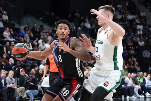 BASKET BALL : Paris Basket Vs Zalgiris Kaunas - Euroligue - 01 10 2026 Jared Rhoden (Paris) Vs Azuolas Tubelis (Zalgiris Kaunas) ParisFrance  Copyright: xMichaelxBaucherx