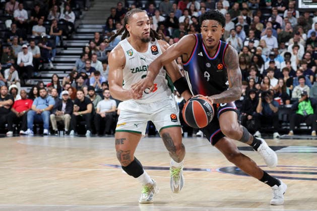 BASKET BALL : Paris Basket Vs Zalgiris Kaunas - Euroligue - 01 10 2026 Jared Rhoden (Paris) Vs Sterling Brown (Zalgiris Kaunas) ParisFrance  Copyright: xMichaelxBaucherx