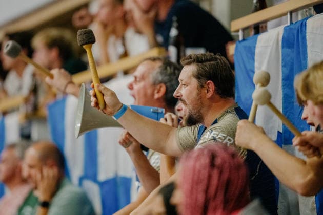 VOLLEYBALL - Coppa Pallavolo Senza Confini HARTBERG,AUSTRIA,01.OCT.26 - VOLLEYBALL - Coppa Pallavolo Senza Confini, TSV Hartberg vs Verona Volley. Image shows fans of Hartberg.  GEPAxpictures xRomanxKoenigshofer