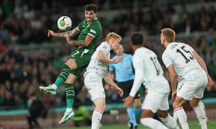 UEFA Nations League Group Stage, Aviva Stadium, Dublin 1 10 2026 Republic of Ireland vs Austria Ireland™s Troy Parrott with Nicolas Seiwald of Austria Troy Parrott with Nicolas Seiwald 1 10 2026  Copyright: xx RDR_9223