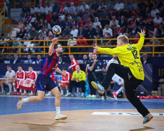 Barcelona v Veszprem - Final IHF Men Handball Club World Championship, WM, Weltmeisterschaft 2026 Dani Fernandez 6 during the final match between Barcelona vs Veszprem in the IHF Men s Handball Club World Championship - Egypt 2026 at New Administrative Capital Hall Cairo Cairo Egypt Copyright: xMohamedxTageldinx