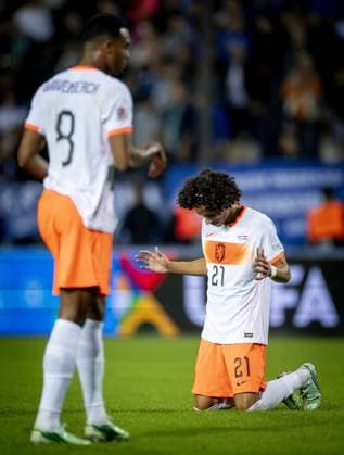 THESSALONIKI - Gjivai ZechiÃ«l of the Netherlands reacts after the 2-2 draw during the UEFA Nations League match between Greece and the Netherlands at the Toumba Stadium on October 1, 2026, in Greece. KOEN VAN WEEL ANP xVIxANPxSportx xxANPxIVx 571123769 originalFilename: 571123769.jpg