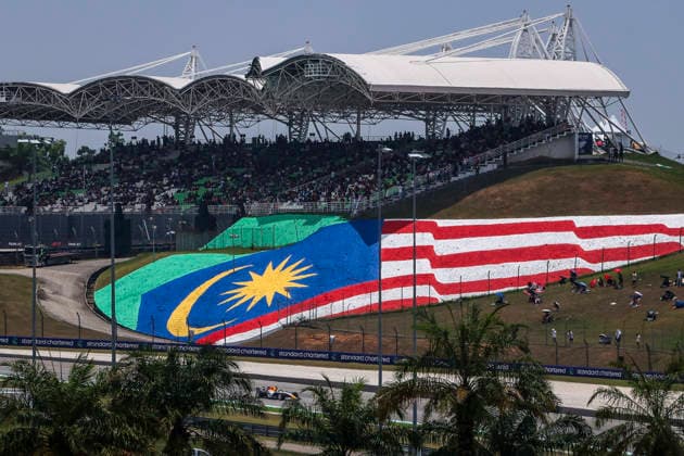 F1 - BAHRAIN GRAND PRIX IN MALAYSIA 2026 41 LINDBLAD Arvid (gbr), Visa Cash App RB F1 Team VCARB03, action during the 2026 Formula 1 Bahrain Grand Prix in Malaysia, 16th round of the 2026 Formula One World Championship, WM, Weltmeisterschaft from October 2 to 4, 2026 on the Sepang International Circuit, in Sepang, Malaysia - SepangMalaysia  Copyright: xANTONINxVINCENTx