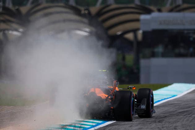 F1 - BAHRAIN GRAND PRIX IN MALAYSIA 2026 01 NORRIS Lando (gbr), McLaren F1 Team MCL40, action during the 2026 Formula 1 Bahrain Grand Prix in Malaysia, 16th round of the 2026 Formula One World Championship, WM, Weltmeisterschaft from October 2 to 4, 2026 on the Sepang International Circuit, in Sepang, Malaysia - SepangMalaysia  Copyright: xANTONINxVINCENTx