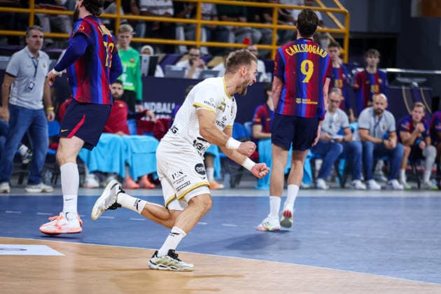Barcelona v Veszprem - 19th IHF Men s Club World Championship, WM, Weltmeisterschaft 2026 - Final Luka Cindric of Veszprem plays during the 19th IHF Men s Club World Championship 2026 final match between Barcelona and Veszprem at the New Administrative Capital Covered Hall on October 1, 2026. New Cairo -New Capital Egypt  Copyright: xAymanxArefx originalFilename:aref-notitle261001_npxRZ.jpg