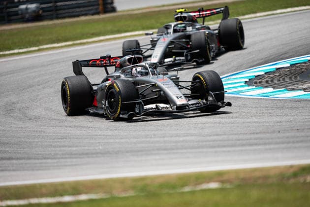 Formula 1 Gulf Air Bahrain Grand Prix in Malaysia 2026 Levi Erb OVERTAKE MAXPPP - Sepang 02 10 2026 27 HULKENBERG Nico (ger), Audi Revolut F1 Team, action at the Formula 1 Gulf Air Bahrain Grand Prix 2026 in Malaysia, the 15th round of the 2026 FIA Formula 1 World Championship, WM, Weltmeisterschaft at the Sepang International circuit, from 1 to 4 October 2026 Sepang Sepang International Circuit Malaysia  Copyright: xOVERTAKE MAXPPPxLevixErbx OVT202610020411 OVT202610020411