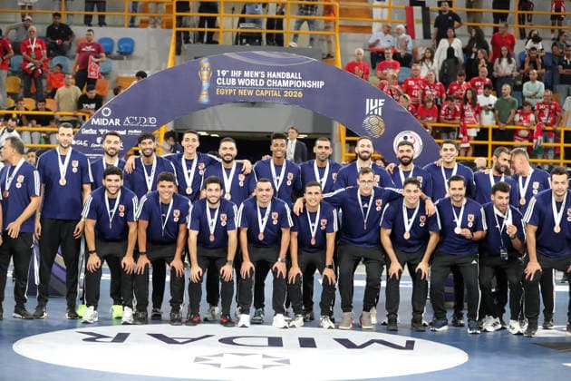 Handball - 2026 IHF Men s Handball Club World Championship, WM, Weltmeisterschaft in Egypt Bronze medalist team Al Ahly pose the 2026 IHF Men s Handball Club World Championship final match between FC Barcelona, Barca and Veszprem HC, in the New Administrative Capital, Egypt, on October 01, 2026. New Administrative Capital EGYPT  Copyright: xMatrixxImages KhaledxElfiqix
