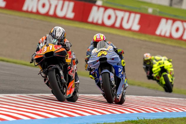 MOTO - MOTO GP - GRAND PRIX OF JAPAN 2026 37 ACOSTA Pedro (spa), Red Bull KTM Factory Racing, KTM RC16, action 54 ALDEGUER Fermin (spa), BK8 Gresini Racing MotoGP, Ducati Desmosedici GP25, action during the 2026 MotoGP Motul Grand Prix of Japan on the Twin Ring Motegi Circuit from October 2 to 4th, At Motegi, Japan - MotegiJapan  Copyright: xGIGIxSOLDANOx