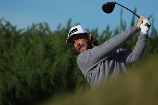 Tommy Fleetwood on the 5th tee Alfred Dunhill Links Championship, Round 2, Kingsbarns, Tayside, UK, Scotland - 02 Oct 2026 United Kingdom  Copyright: xStuartxWallace Shutterstockx 17181491ag