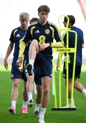 Jack Hendry Scotland Team Training, International Football, Barclays Hampden, Glasgow, Scotland, UK - 02 Oct 2026Glasgow Lesser Hampden Scotland United Kingdom  Copyright: xMarkxRunnacles Shutterstockx 17180413f