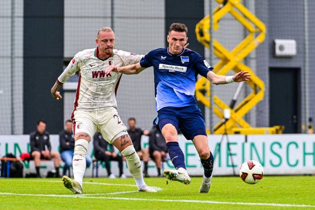 October 2, 2026, GER, Soccer, Men s, FSP, FC Augsburg vs. Hertha BSC Berlin Marius Wolf (FC Augsburg), 27, Niklas Kolbe (Hertha BSC), 27 Augsburg Paul Renz Academy Bavaria Germany Copyright: xNordphotox xHafnerx