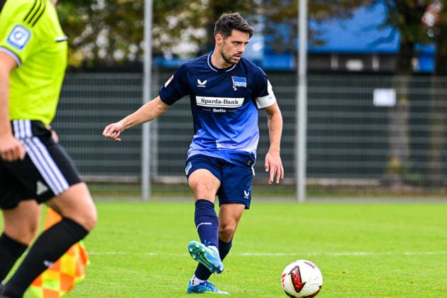 October 2, 2026, GER, Soccer, Men s, FSP, FC Augsburg vs. Hertha BSC Berlin Josip Brekalo Hertha BSC, 7 Augsburg Paul Renz Bayern Academy Germany Copyright: xNordphotox xHafnerx