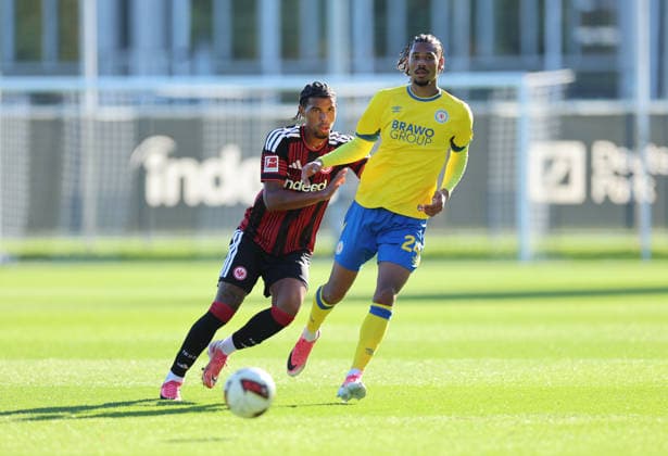 October 2, 2026, Soccer Friendly Match, Eintracht Frankfurt vs. Eintracht Braunschweig, from left: Otavio Galdino Fernandes (Eintracht Frankfurt), Sidi Sane (Eintracht Braunschweig). DFL and DFB regulations prohibit any use of photographs as image sequences and or quasi-video. xdcx Copyright: HMBxMedia Claus