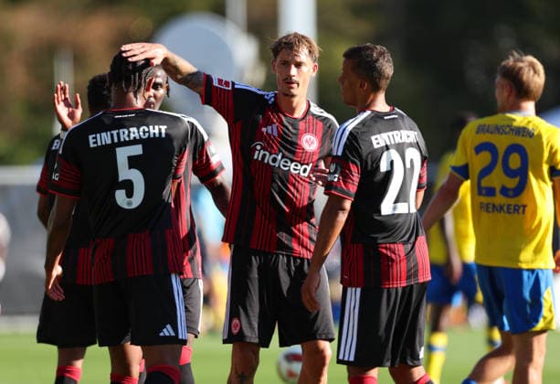 October 2, 2026, Soccer Friendly Match, Eintracht Frankfurt vs. Eintracht Braunschweig, from left, goal celebration for the 1-0 goal by Otavio Galdino Fernandes of Eintracht Frankfurt, Robin Koch (Eintracht Frankfurt), goal celebration, celebrating the goal. DFL and DFB regulations prohibit any use of photographs as image sequences and or quasi-video. xdcx Copyright: HMBxMedia Claus
