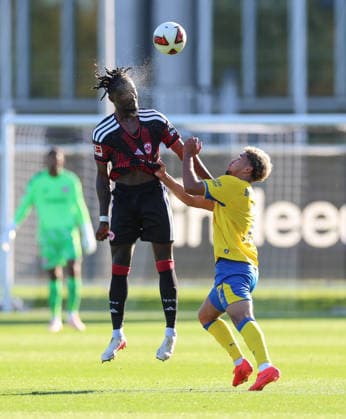 October 2, 2026, Soccer friendly match, Eintracht Frankfurt vs. Eintracht Braunschweig, from left: Lilian Brassier (Eintracht Frankfurt), Yann Sturm (Eintracht Braunschweig). DFL and DFB regulations prohibit any use of photographs as image sequences and or quasi-video. xdcx Copyright: HMBxMedia Claus