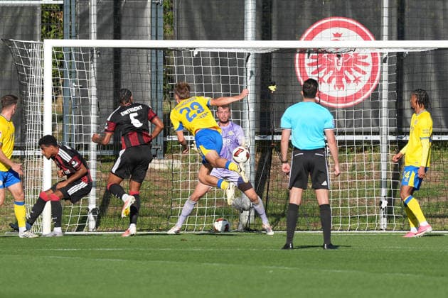 Otavio s header goal for Eintracht Frankfurt, 1-0, October 2, 2026, Bundesliga, Season 26-27, Eintracht Frankfurt vs. Eintracht Braunschweig, Deutsche Bank Park, Training Field, Friendly Match