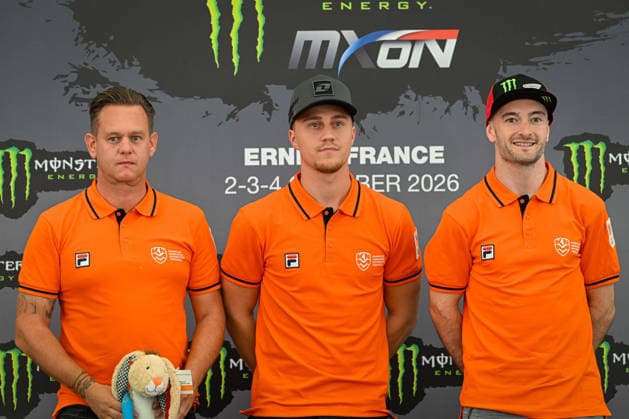 MOTOCROSS : 2026 FIM Motocross of Nations - ErnÃ e circuit - France - 02 10 2026 17 THE NETHERLANDS : Roan VAN DE MOOSDIJK (KTM MXGP) - Glenn COLDENHOFF (Yamaha MX2) - Jefirey HERLINGS (Honda Open), during the 2026 FIM Motocross of Nations, on the ErnÃ e circuit, France, from October 2 to 4, 2026. ERNEE CIRCUITFrance  Copyright: xMPSxAGENCYx