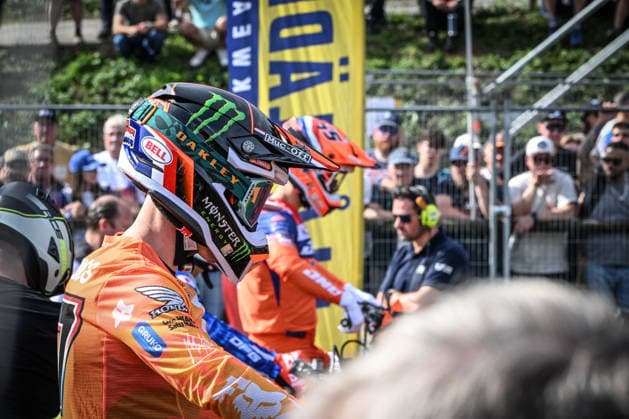 MOTOCROSS : 2026 FIM Motocross of Nations - ErnÃ e circuit - France - 02 10 2026 17 THE NETHERLANDS : Roan VAN DE MOOSDIJK (KTM MXGP) - Glenn COLDENHOFF (Yamaha MX2) - Jefirey HERLINGS (Honda Open), during the 2026 FIM Motocross of Nations, on the ErnÃ e circuit, France, from October 2 to 4, 2026. ERNEE CIRCUITFrance  Copyright: xMPSxAGENCYx