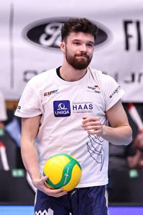 VOLLEYBALL - Coppa Pallavolo Senza Confini HARTBERG,AUSTRIA,02.OCT.26 - VOLLEYBALL - Coppa Pallavolo Senza Confini, TSV Hartberg vs ACH Volley Ljubljana. Image shows Clemens Ecker (Hartberg) during warm-up.  GEPAxpictures xChrisxBauer