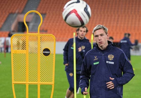 Russia Soccer Friendly Russia Training 9256386 02.10.2026 Russia s Aleksei Batrakov attends a training session on the eve of the friendly soccer match against Namibia at Yekaterinburg Arena in Yekaterinburg, Russia. Grigory Sysoev Sputnik Yekaterinburg Russia  Copyright: xGrigoryxSysoevx