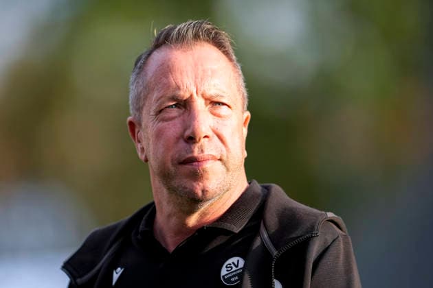 Markus Kauczinski, Coach, Head Coach, SVS, Single Frame, Single Photo, Action, Portrait, 02 10 2026, Sandhausen, Germany, Soccer, Regionalliga Südwest, SV Sandhausen vs. 1. FC Kaiserslautern II xozx