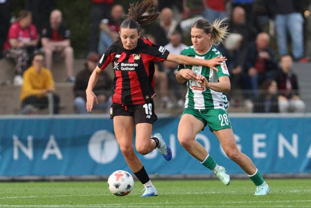 Loreen Bender of Bayer 04 Leverkusen and Juliane Wirtz of SV Werder Bremen battle for the ball during the Women s Bundesliga match between Bayer 04 Leverkusen and SV Werder Bremen at Ulrich Haberland Stadium on October 2, 2026, in Leverkusen, Germany. Photo by Oliver Kaelke, DeFodi Images. Loreen Bender of Bayer 04 Leverkusen and Juliane Wirtz of SV Werder Bremen battle for the ball during the Bundesliga match between Bayer 04 Leverkusen and SV Werder Bremen at Ulrich Haberland Stadium on October 2, 2026 in Leverkusen, Germany. Photo by Oliver Kaelke, DeFodi Images. DFB and DFL regulations prohibit any use of photographs as image sequences and or quasi-video. Photo by Oliver Kaelke, DeFodi Images.