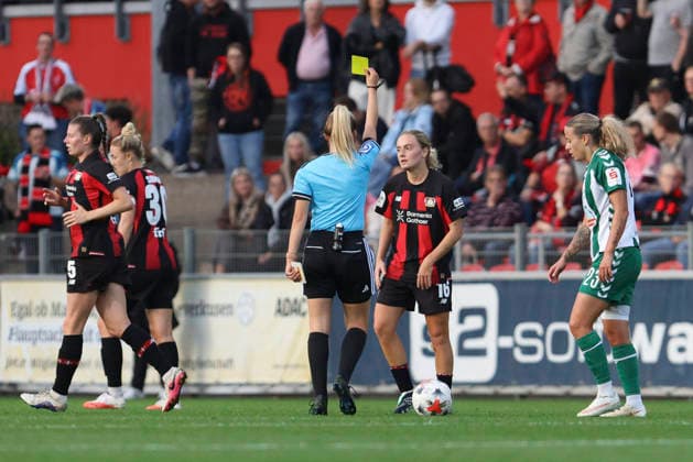 Sofie Zdebel of Bayer 04 Leverkusen receives a yellow card during the Women s Bundesliga match between Bayer 04 Leverkusen and SV Werder Bremen, Ulrich Haberland Stadium on October 2, 2026, in Leverkusen, Germany. Photo by Oliver Kaelke, DeFodi Images. Sofie Zdebel of Bayer 04 Leverkusen receives a yellow card during the Bundesliga match between Bayer 04 Leverkusen and SV Werder Bremen at Ulrich Haberland Stadium on October 2, 2026 in Leverkusen, Germany. Photo by Oliver Kaelke, DeFodi Images. DFB and DFL regulations prohibit any use of photographs as image sequences and or quasi-video. Photo by Oliver Kaelke, DeFodi Images.