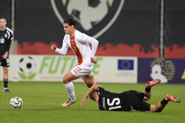 Dmitrijs Zelenkovs (15) of Latvia and Vasilije Adzic (17) of Montenegro In action during UEFA Nations League Group C2 football game between Latvia and Montenegro in Riga, Latvia, Fri, Oct. 2, 2026. Riga Latvia Copyright: xRomanxKoksarovx RKV09843.JPG