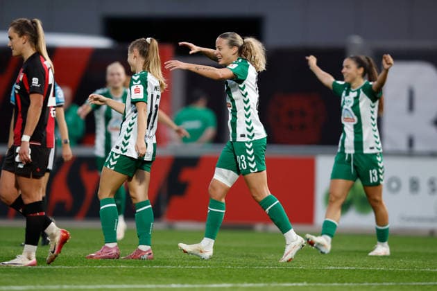 Soccer I Women s I 2026–2027 Season I Bundesliga I Bayer 04 Leverkusen vs. Werder Bremen I October 2, 2026 Michelle Weiss 15, Werder Bremen scores a goal and celebrates with Luna Vanzeir, 13, Werder Bremen; Leverkusen; Ulrich Haberland Stadium; North Rhine-Westphalia; Germany Copyright: xLobeca CedricxSiefkerx