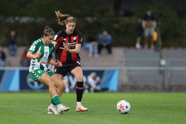 Luna Vanzeir of SV Werder Bremen and Lilla Turanyi of Bayer 04 Leverkusen battle for the ball during the Women s Bundesliga match between Bayer 04 Leverkusen and SV Werder Bremen at Ulrich Haberland Stadium on October 2, 2026, in Leverkusen, Germany. Photo by Oliver Kaelke, DeFodi Images. Luna Vanzeir of SV Werder Bremen and Lilla Turanyi of Bayer 04 Leverkusen battle for the ball during the Bundesliga match between Bayer 04 Leverkusen and SV Werder Bremen at Ulrich Haberland Stadium on October 2, 2026 in Leverkusen, Germany. Photo by Oliver Kaelke, DeFodi Images. DFB and DFL regulations prohibit any use of photographs as image sequences and or quasi-video. Photo by Oliver Kaelke, DeFodi Images.