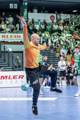 OPEL Handball Bundesliga: HSG Wetzlar vs. Rhein Neckar Löwen, Oct. 2, 2026; Bart Ravensbergen, HSG Wetzlar, 1; OPEL Handball Bundesliga: HSG Wetzlar vs. Rhein Neckar Löwen, Wetzlar, Oct. 2, 2026 Copyright: xBEAUTIFULxSPORTS Roeczeyx