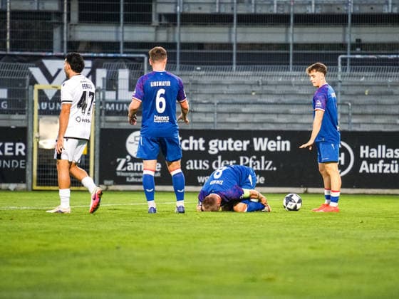 October 2, 2026, xwppx, Regionalliga Southwest Soccer, SV Sandhausen 1 FC Kaiserslautern II v l Arianit Ferati SV Sandhausen, Denis Linsmayer 1 FC Kaiserslautern II, Jean Zimmer 1 FC Kaiserslautern II, Finn Ammann 1 FC Kaiserslautern II