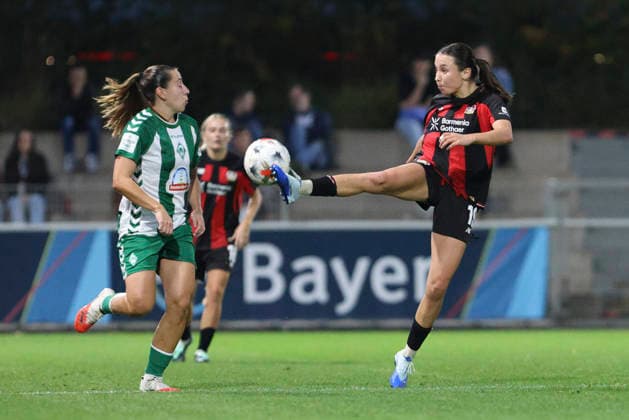 Luna Vanzeir of SV Werder Bremen and Loreen Bender of Bayer 04 Leverkusen battle for the ball during the Women s Bundesliga match between Bayer 04 Leverkusen and SV Werder Bremen at Ulrich Haberland Stadium on October 2, 2026, in Leverkusen, Germany. Photo by Oliver Kaelke, DeFodi Images. Luna Vanzeir of SV Werder Bremen and Loreen Bender of Bayer 04 Leverkusen battle for the ball during the Bundesliga match between Bayer 04 Leverkusen and SV Werder Bremen at Ulrich Haberland Stadium on October 2, 2026 in Leverkusen, Germany. Photo by Oliver Kaelke, DeFodi Images. DFB and DFL regulations prohibit any use of photographs as image sequences and or quasi-video. Photo by Oliver Kaelke, DeFodi Images.