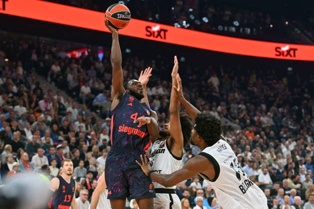 Kamar BALDWIN FCB, Action, Head-to-Head Matchup Against Ethan Thompson, Belgrade Basketball EuroLeague, 2026–2027 Season, FC Bayern Munich vs. Partizan Belgrade on October 2, 2026, S A P G A R D EN