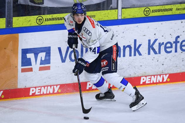 Ice Hockey: DEL Matchday 5—Krefeld Pinguine vs. ERC Ingolstadt on October 2, 2026, at the Yayla Arena in Krefeld. Emil Kvernmo, Wasenden, Ingolstadt. In accordance with the guidelines of the DEL (German Ice Hockey League), the publication and further use of the footage in electronic media and on devices of any kind is not permitted while the game is in progress xRx