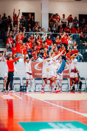 BB 2BL SBB Boerde Baskets vs. Giessen 46ers: Jubilation on the SBB Baskets bench during the 2026–2027 season in the 2nd Barmer Basketball Bundesliga Pro A on Matchday 2, featuring the SBB Baskets and Giessen 46ers at the Wolfgang Lakenmacher on October 2, 2026, in Magdeburg, Saxony-Anhalt, Germany