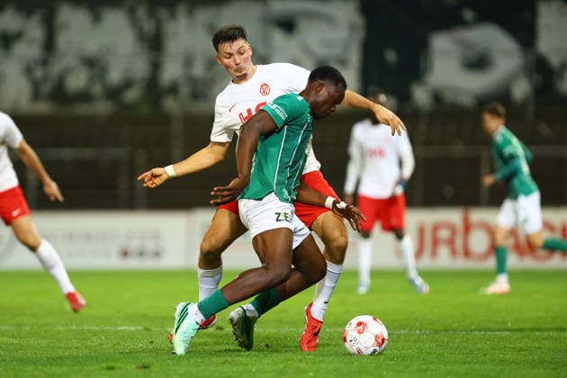 37 Joel Amadi, VfB Lübeck, 23 Jasper Hölscher Eimsbütteler TV Men’s Soccer I Regionalliga Nord I 2026–2027 Season I Matchday 12 I VfB Lübeck vs. Eimsbütteler TV I October 2, 2026 I Stadion an der Lohmühle