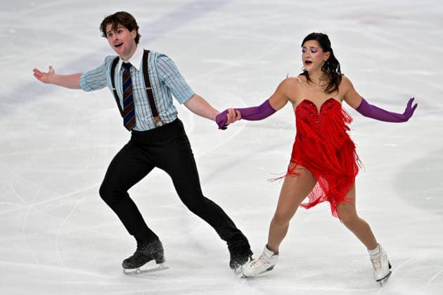 LJUBLJANA; SLOVENIJA - OCTOBER 02: Charlie Anderson and Cayden Dawson of Canada in action during the Junior Ice Dance - Rhythm Dance on the ISU Figure skating, Eiskunstlauf Junior Grand Prix Ljubljana 2026 in Hala Tivoli on October 02, 2026 in Ljubljana, Slovenia. (Photo by Igor Kupljenik Sports Press Photo). Copyright: xIgorxKupljenikx xSPPx Sportspressphoto_SPR243789